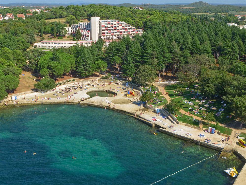 Rubin Sunny Hotel by Valamar Porec Bagian luar foto