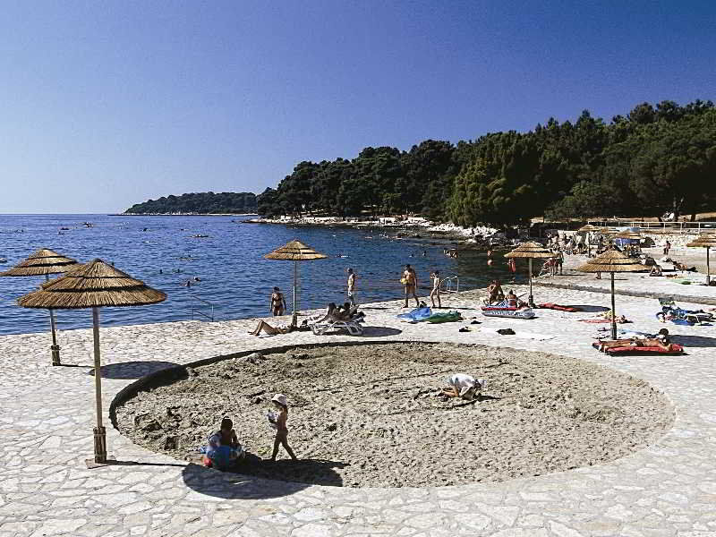 Rubin Sunny Hotel by Valamar Porec Bagian luar foto